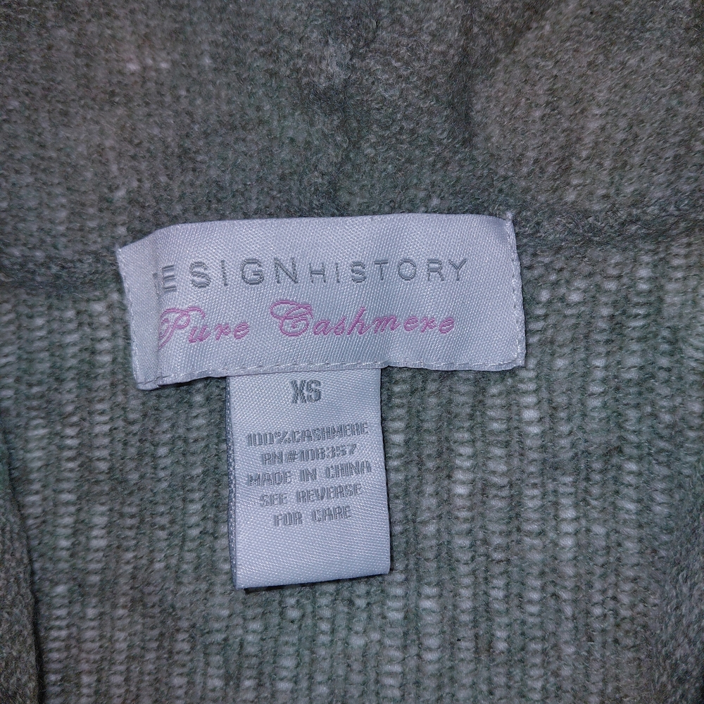 Design History Sage Green Asimetric Cardigan Sz XS 100% Cashmere - Picture 5 of 10